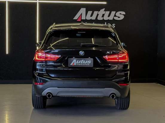 BMW-X1-2017