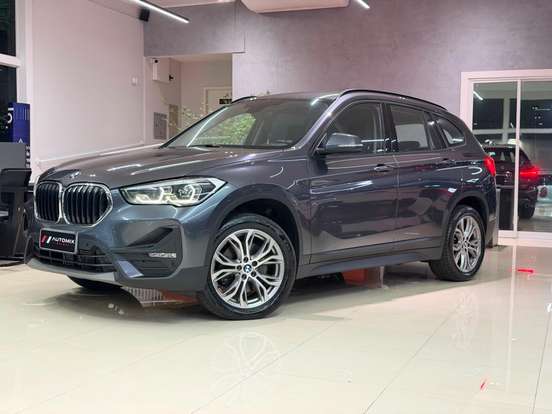 BMW-X1-2021