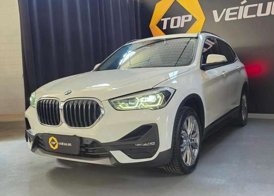 BMW-X1-2021