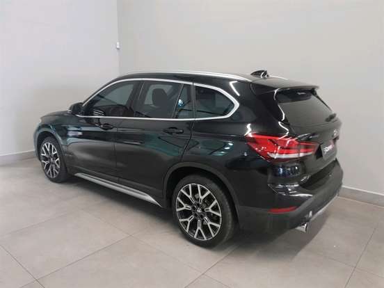 BMW-X1-2.0 16V TURBO ACTIVEFLEX SDRIVE20I X-LINE 4P AUTOMÁTICO BMW-X1-2022