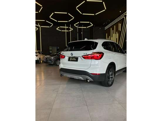 BMW-X1-2.0 16V TURBO ACTIVEFLEX SDRIVE20I X-LINE 4P AUTOMÁTICO BMW-X1-2018