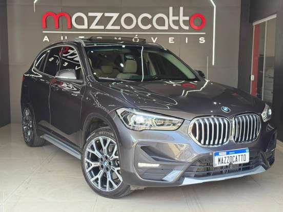 BMW-X1-2.0 16V TURBO ACTIVEFLEX SDRIVE20I X-LINE 4P AUTOMÁTICO BMW-X1-2022