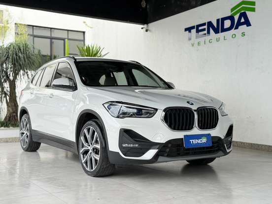 BMW-X1-2.0 16V TURBO ACTIVEFLEX SDRIVE20I X-LINE 4P AUTOMÁTICO BMW-X1-2022