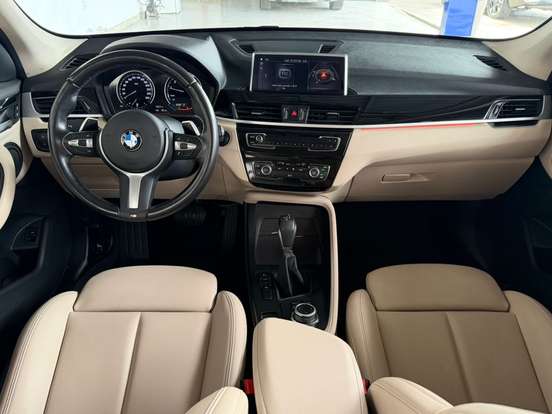 BMW-X1-2022