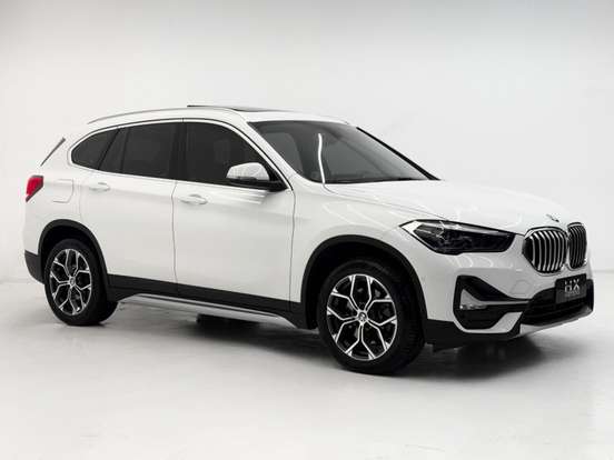 BMW-X1-2.0 16V TURBO ACTIVEFLEX SDRIVE20I X-LINE 4P AUTOMÁTICO BMW-X1-2021