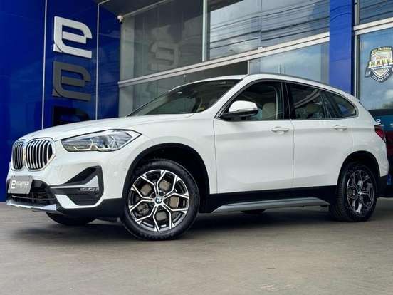 BMW-X1-2.0 16V TURBO ACTIVEFLEX SDRIVE20I X-LINE 4P AUTOMÁTICO BMW-X1-2020