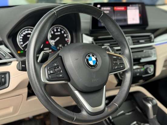 BMW-X1-2.0 16V TURBO ACTIVEFLEX SDRIVE20I X-LINE 4P AUTOMÁTICO BMW-X1-2020