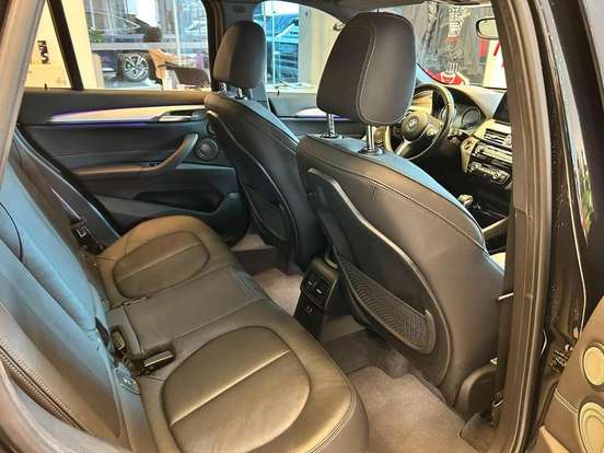 BMW-X1-2022
