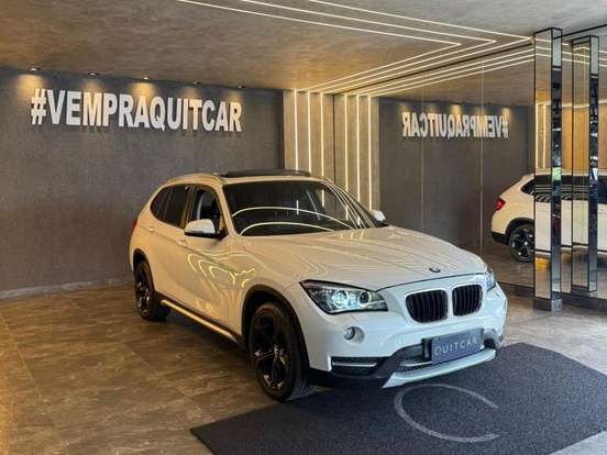 BMW-X1-2.0 16V TURBO GASOLINA SDRIVE20I 4P AUTOMÁTICO BMW-X1-2013