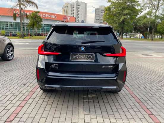 BMW-X1-2023