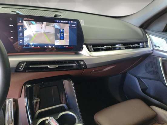 BMW-X1-2024