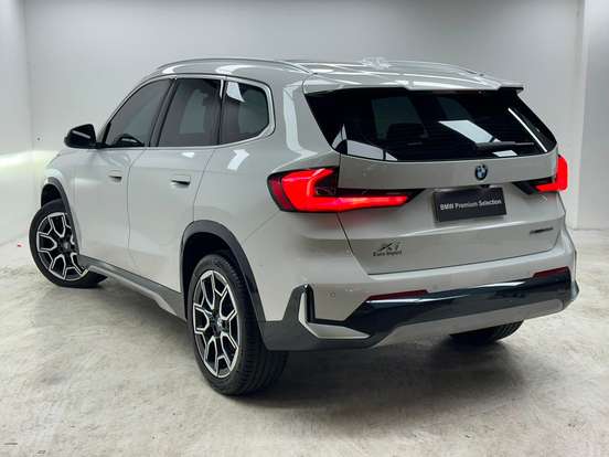 BMW-X1-2.0 16V TURBO GASOLINA SDRIVE20I X-LINE STEPTRONIC BMW-X1-2025