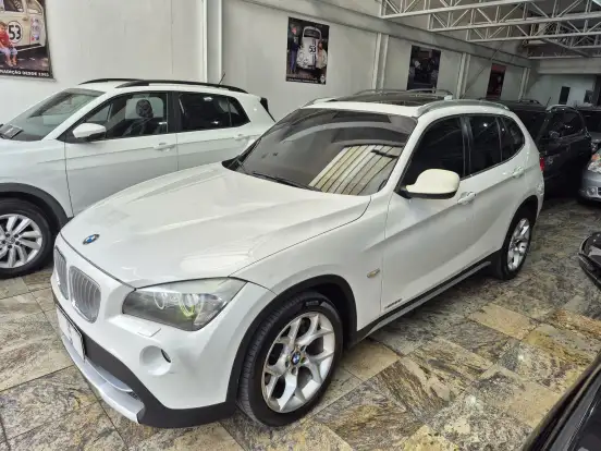 BMW-X1-3.0 24V GASOLINA XDRIVE28I 4P AUTOMÁTICO BMW-X1-2011