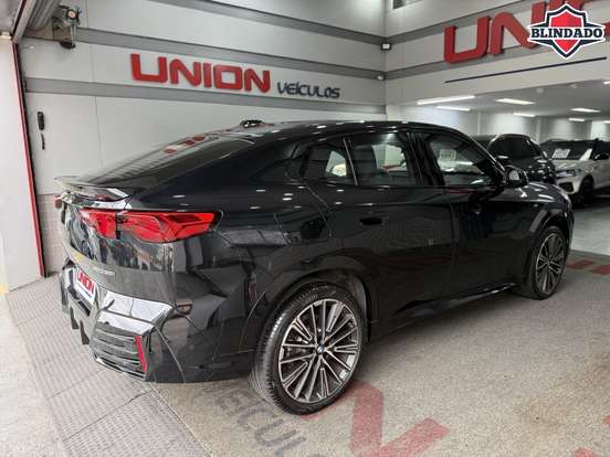 BMW-X2-2.0 TURBO GASOLINA XDRIVE M35i STEPTRONIC BMW-X2-2025