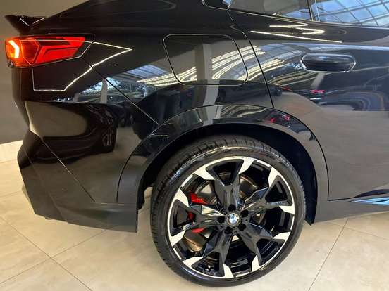 BMW-X2-2024