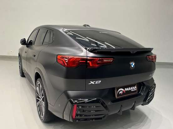 BMW-X2-2024