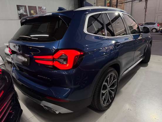 BMW-X3-2021