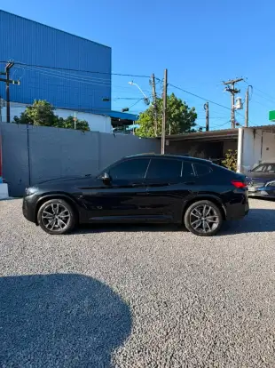BMW-X4-2024