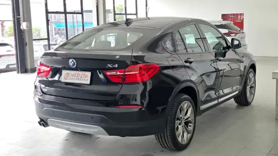 BMW-X4-2018