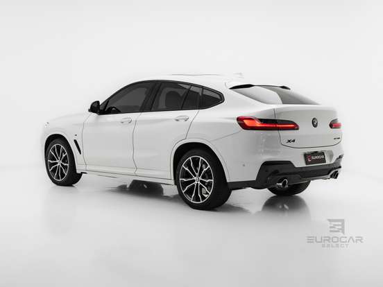 BMW-X4-2021