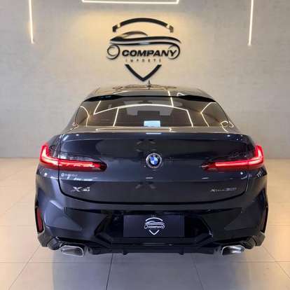 BMW-X4-2023
