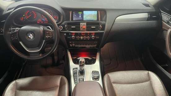 BMW-X4-2017