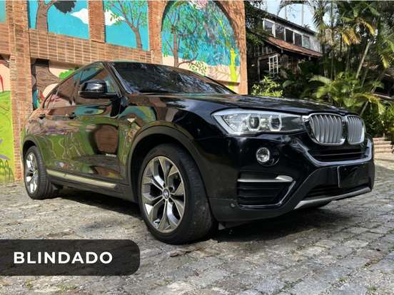 BMW-X4-2015