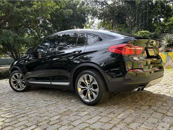 BMW-X4-2.0 28I X LINE 4X4 16V TURBO GASOLINA 4P AUTOMÁTICO BMW-X4-2015