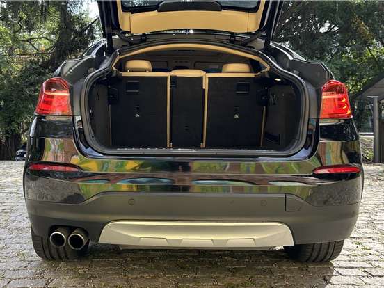 BMW-X4-2015