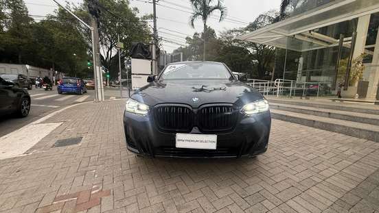 BMW-X4-2024