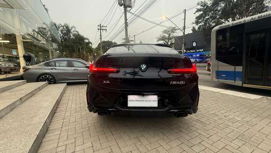 BMW-X4-2024