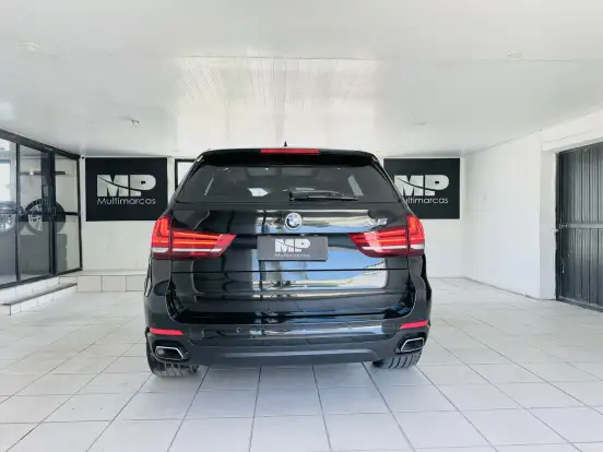 BMW-X5-3.0 FULL 4X4 35I 6 CILINDROS 24V GASOLINA 4P AUTOMÁTICO BMW-X5-2017