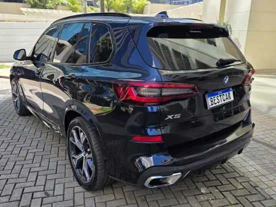 BMW-X5-3.0 I6 TURBO HÍBRIDO XDRIVE45E M SPORT AUTOMÁTICO BMW-X5-2022