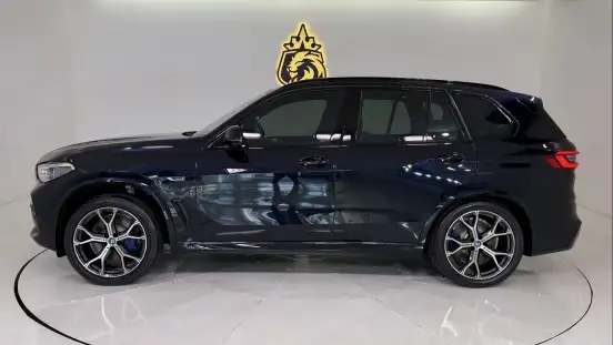 BMW-X5-2022
