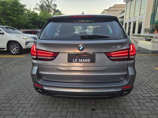 BMW-X5-3.0 I6 TURBO GASOLINA XDRIVE35I AUTOMÁTICO BMW-X5-2015