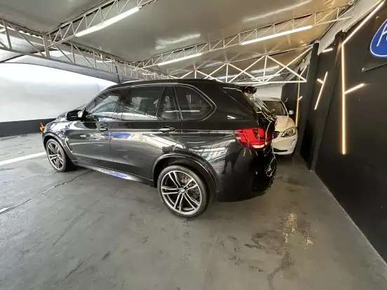 BMW-X5-4.4 V8 TURBO GASOLINA M AUTOMATICO BMW-X5-2017