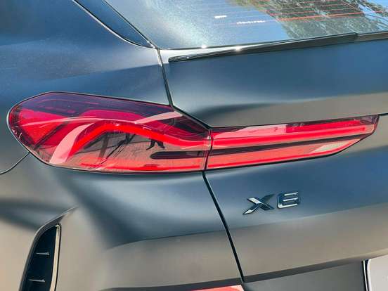 BMW-X6-2025