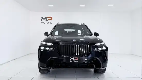 BMW-X7-2025