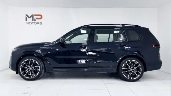 BMW-X7-2025