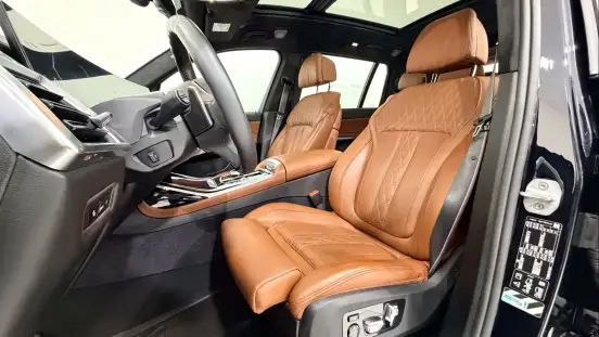 BMW-X7-2025