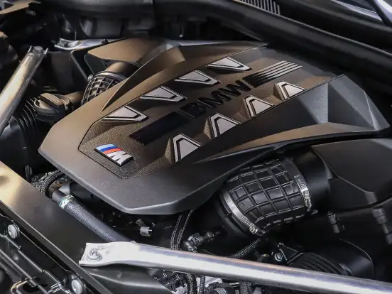 BMW-X7-4.4 V8 GASOLINA M60i STEPTRONIC BMW-X7-2024