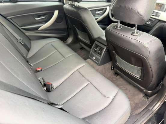 BMW-316i-1.6 SEDAN 16V TURBO GASOLINA 4P AUTOMATICO BMW-316i-2013