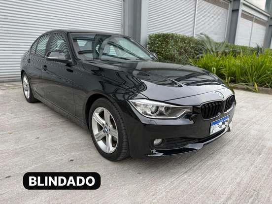 BMW-316i-2013