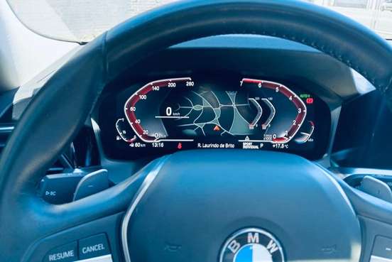 BMW-320i-2021