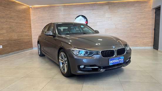 BMW-328i-2012