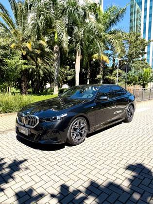BMW 530e 2.0 TWINPOWER PHEV M SPORT AUTOMÁTICO