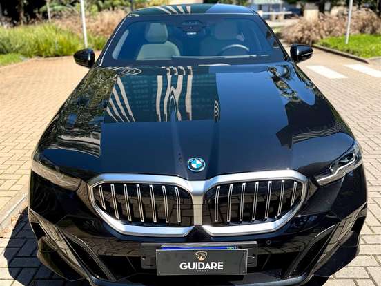 BMW-530e-2.0 TWINPOWER PHEV M SPORT AUTOMÁTICO BMW-530e-2024