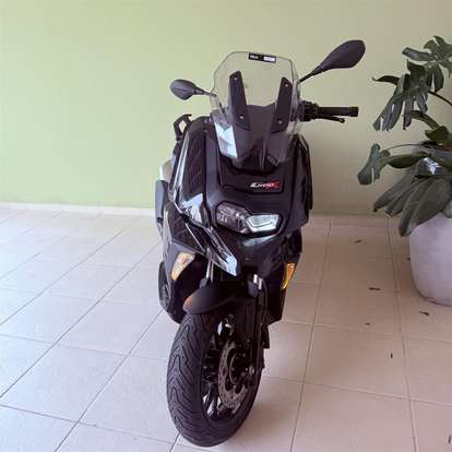 BMW-C 400 X-2025