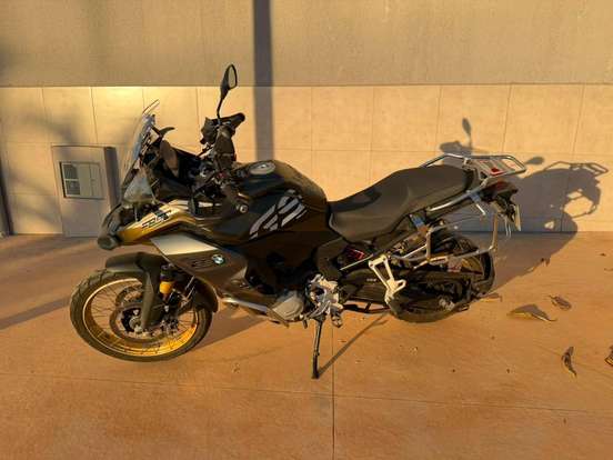 BMW-F 850 GS ADVENTURE BMW-F 850 GS ADVENTURE-2024