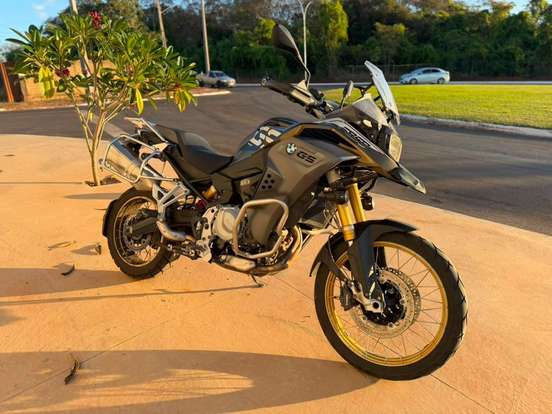 BMW-F 850 GS ADVENTURE-2024